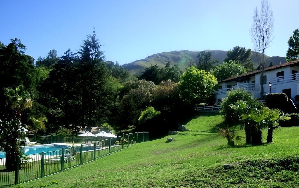 Las Ardillas Cabanas Y Suites La Falda Buitenkant foto