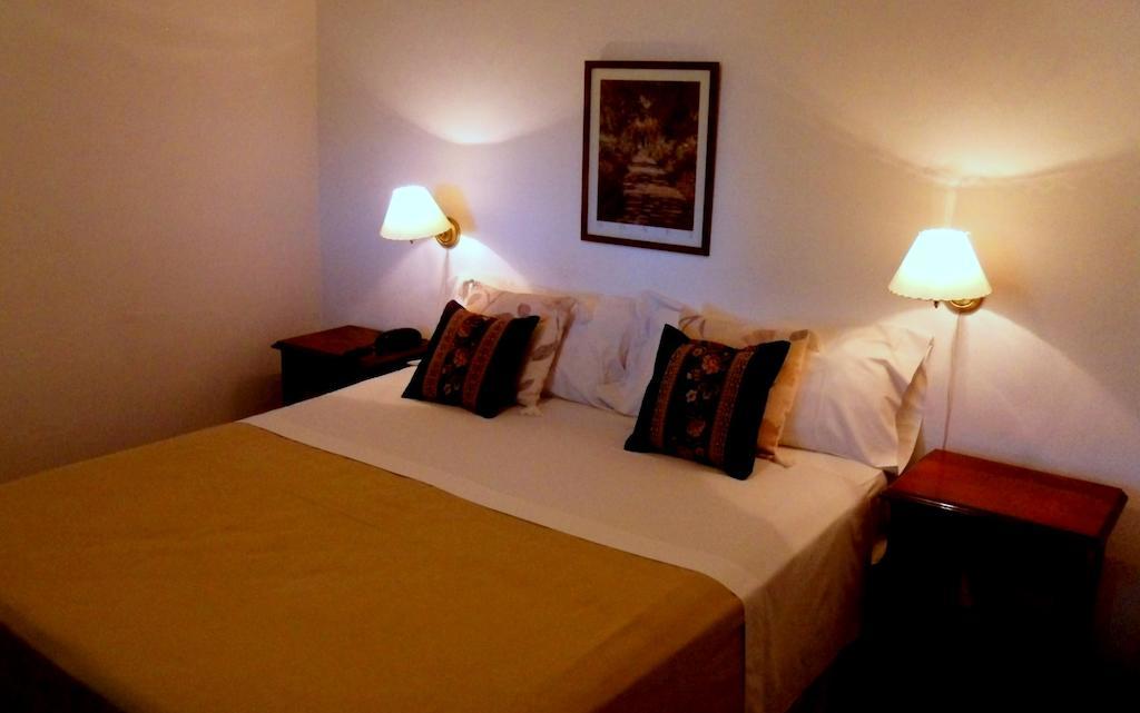 Las Ardillas Cabanas Y Suites La Falda Kamer foto